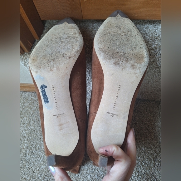 Veronica Beard Leeland Pointed Toe Suede Chelsea Boot Womens Size 9 - Picture 9 of 10